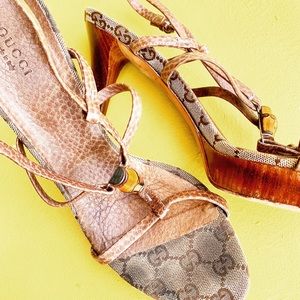 GUCCI bamboo accent logo super high heels stilettos brown shoes 40 1/2
